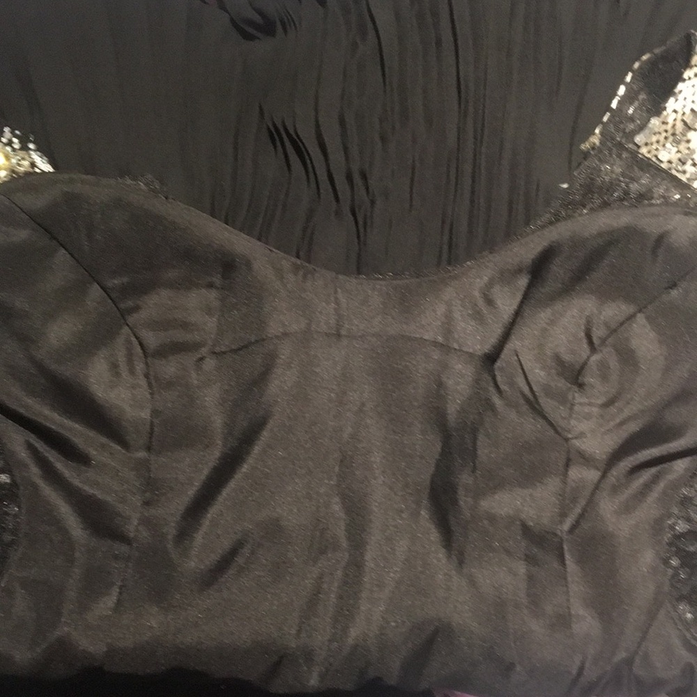 Jovani Silver Embellished And Black Pleated Dress - Picture 14 of 14